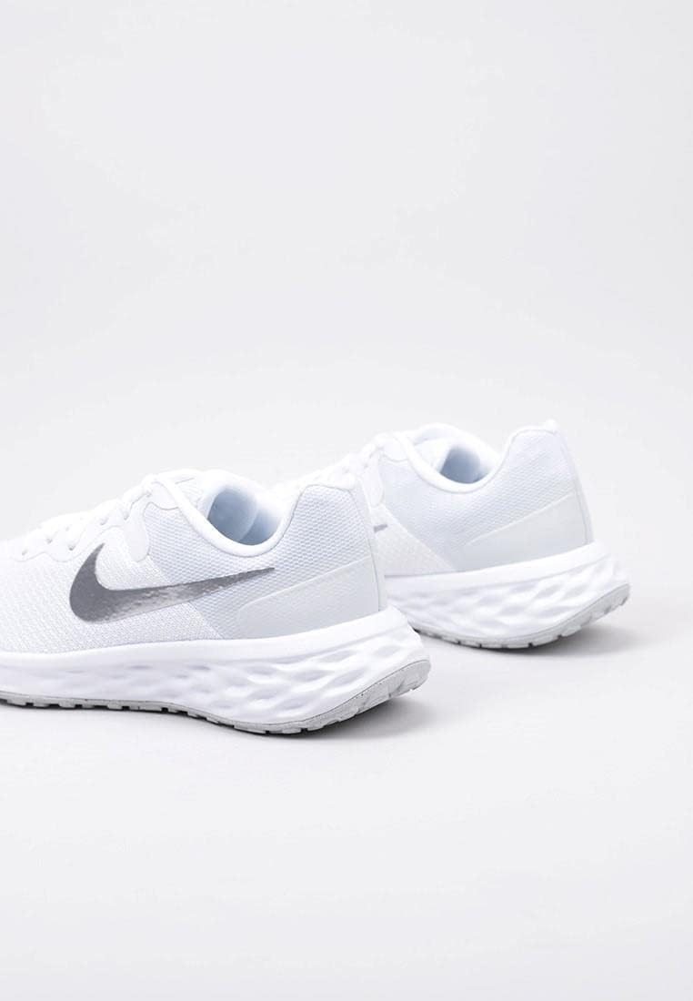 Nike Revolution 6 Next Nature – Women's Road Running Shoe