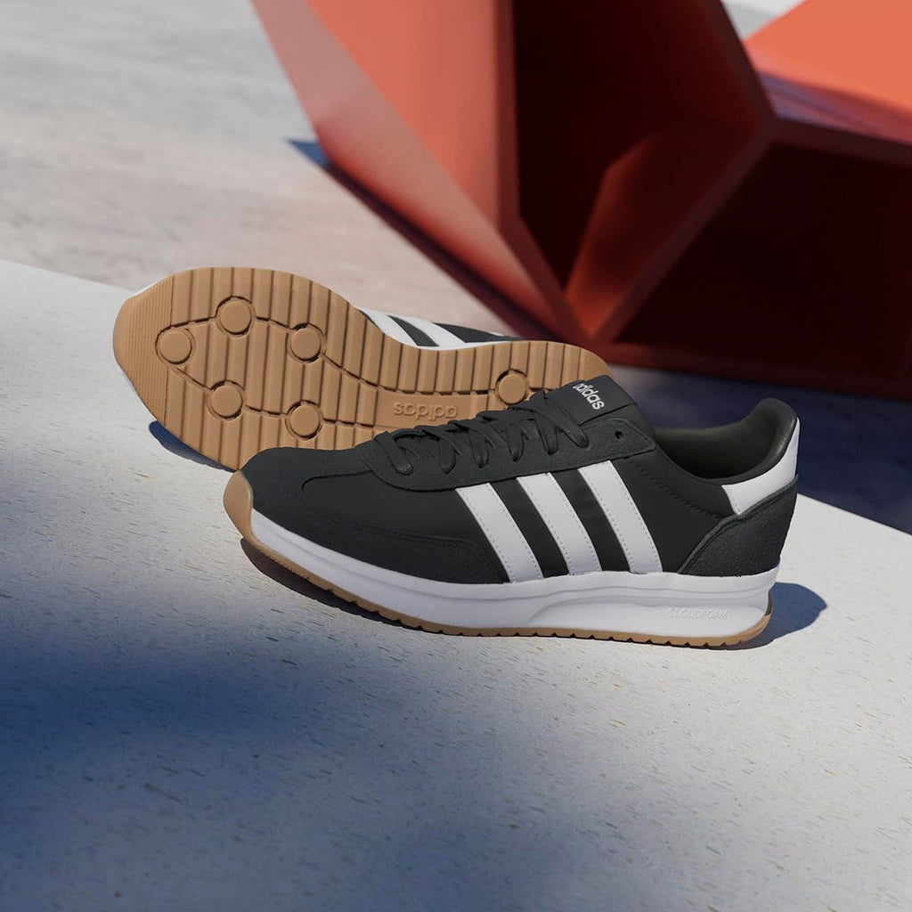Adidas Run 70s 2.0 – Men's Lifestyle Shoe