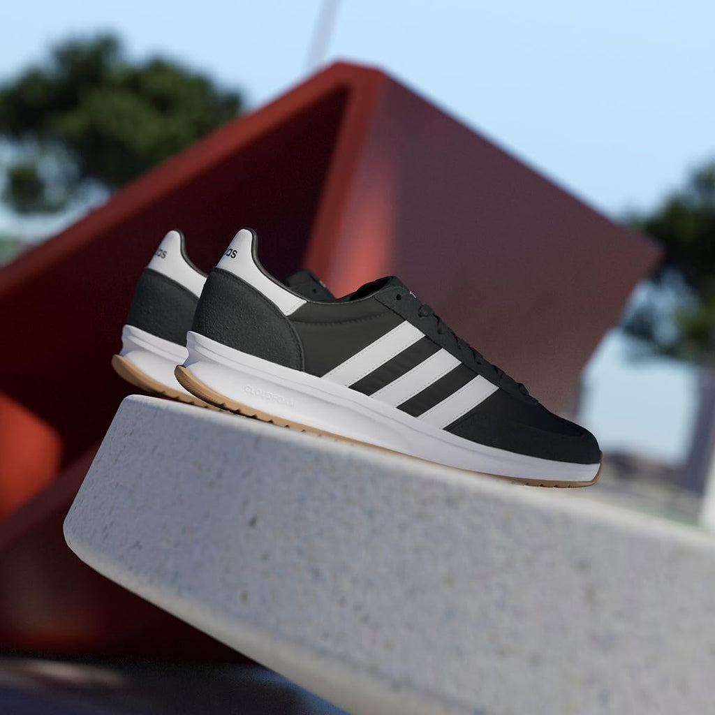 Adidas Run 70s 2.0 – Men's Lifestyle Shoe