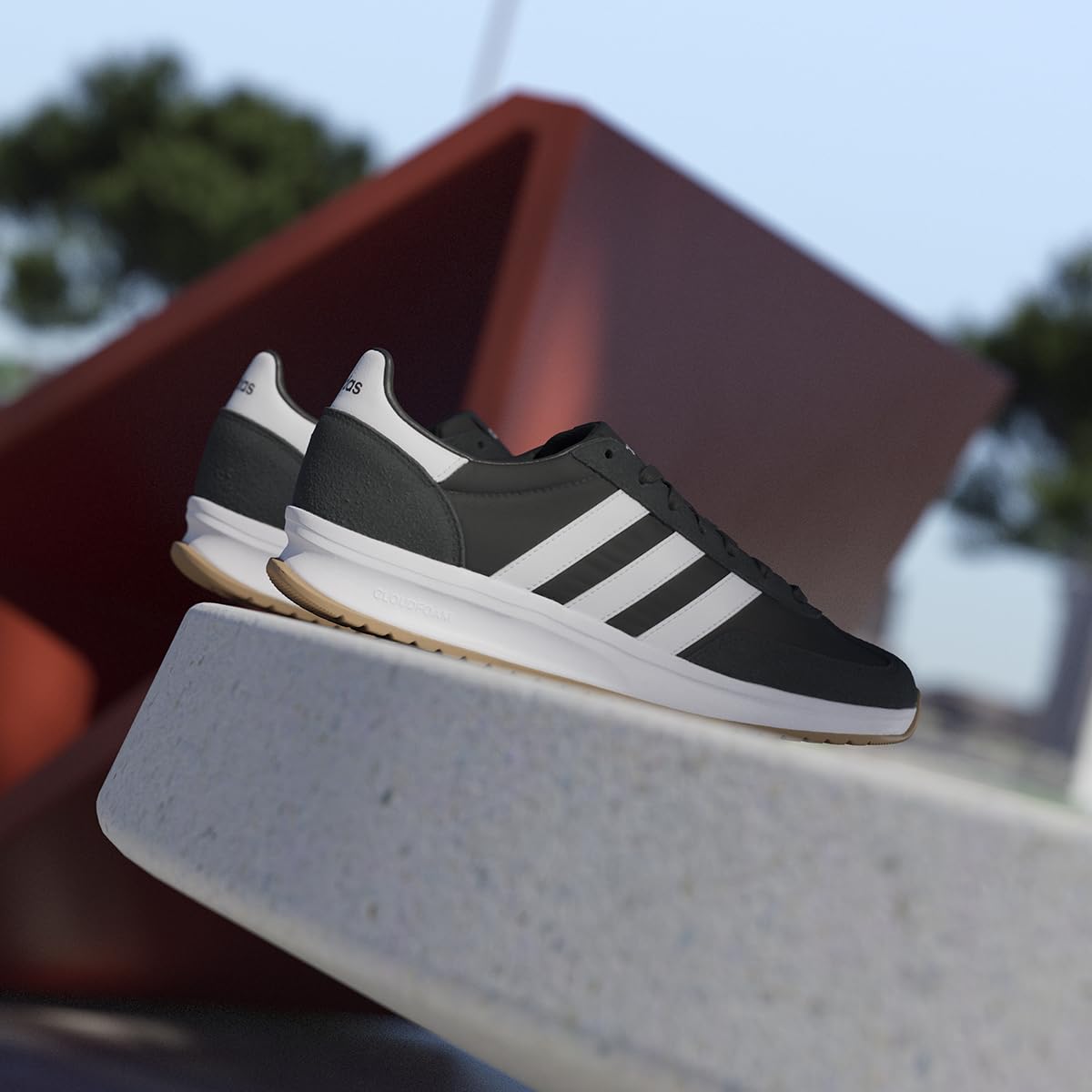 Adidas Run 70s 2.0 – Men's Lifestyle Shoe