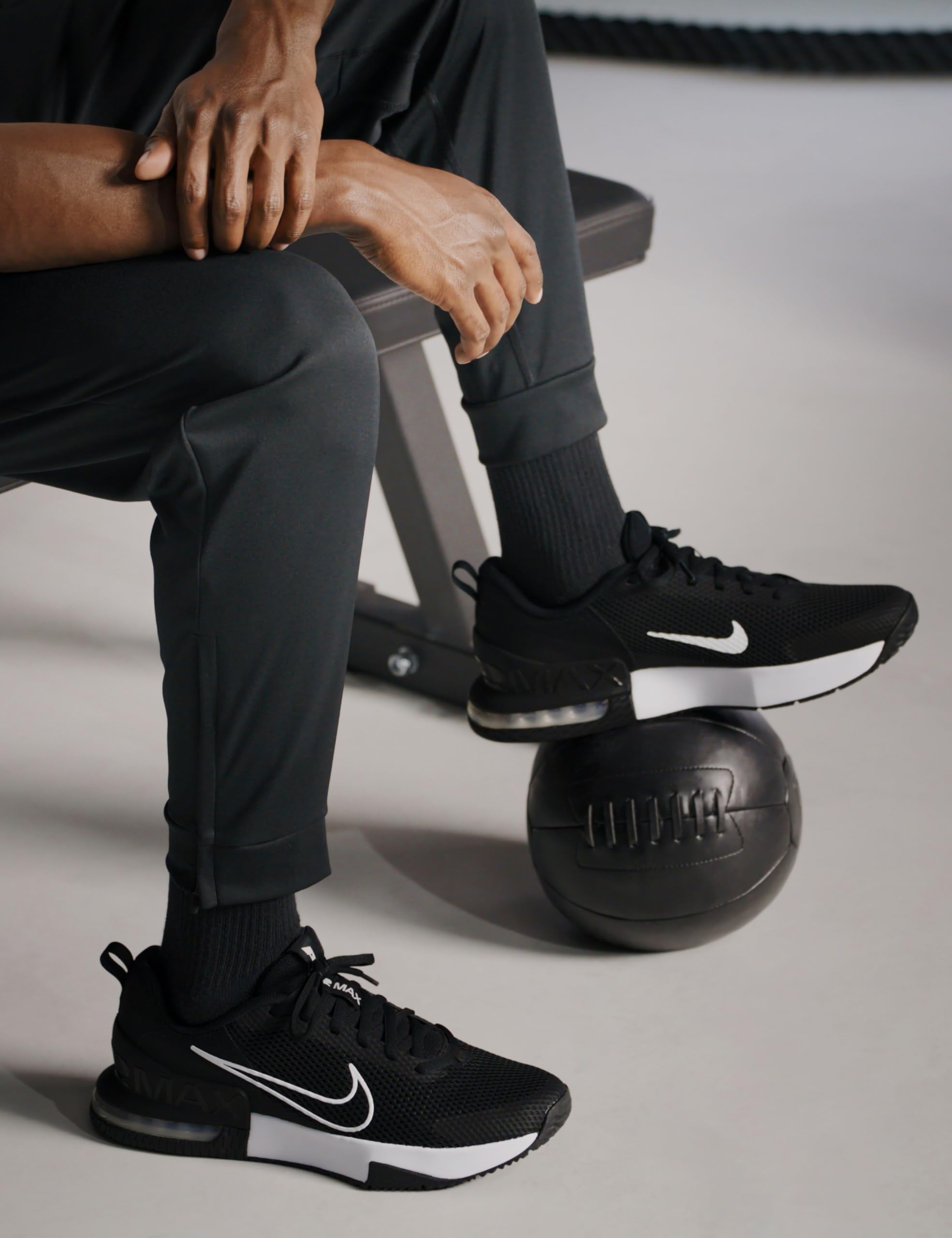 Nike Air Max Alpha 6 – Men's Running Shoe