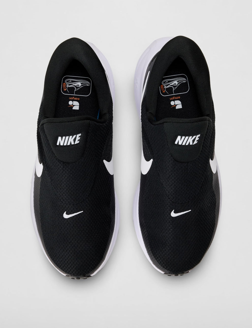 Nike Revolution 8 – Unisex Trainer (Black)