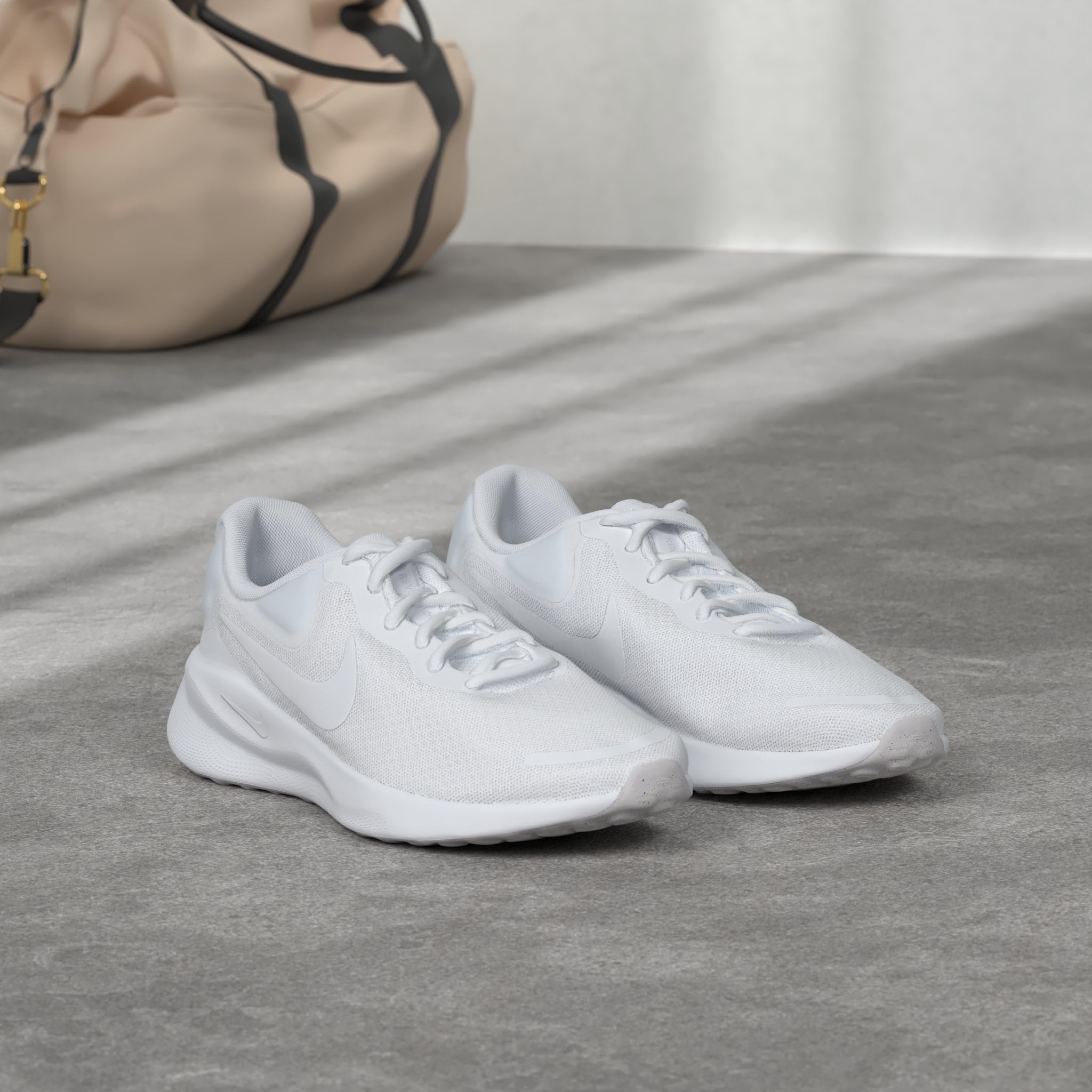 Nike Revolution 7 – Women's Road Running Shoe