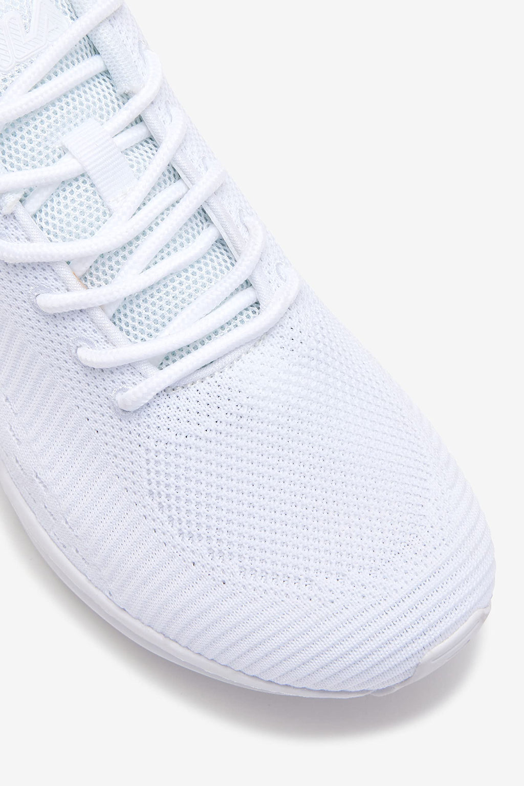 FILA Men's Classico Sneaker