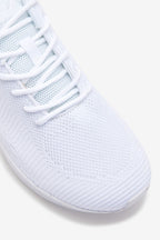 FILA Men's Classico Sneaker