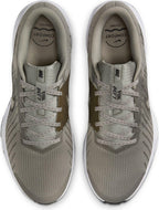 Nike Revolution 8 – Unisex Trainer (Multicolour)